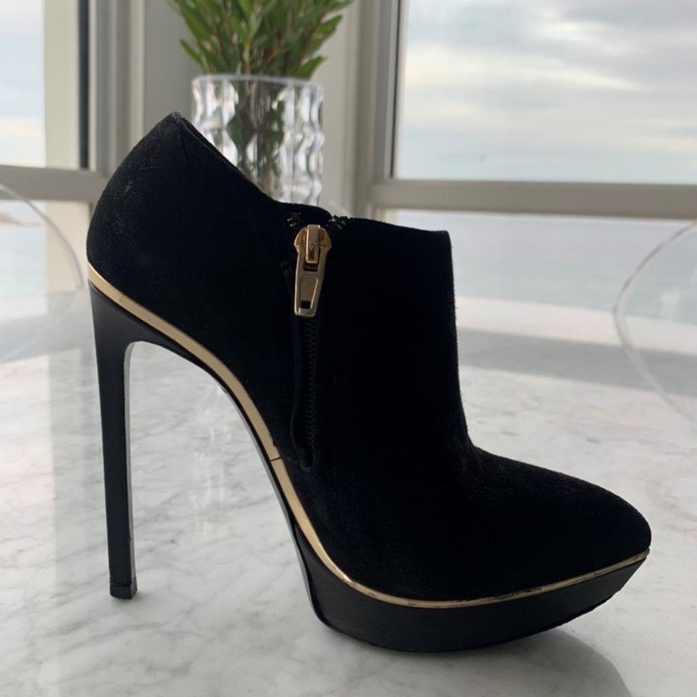Saint Laurent suade boots